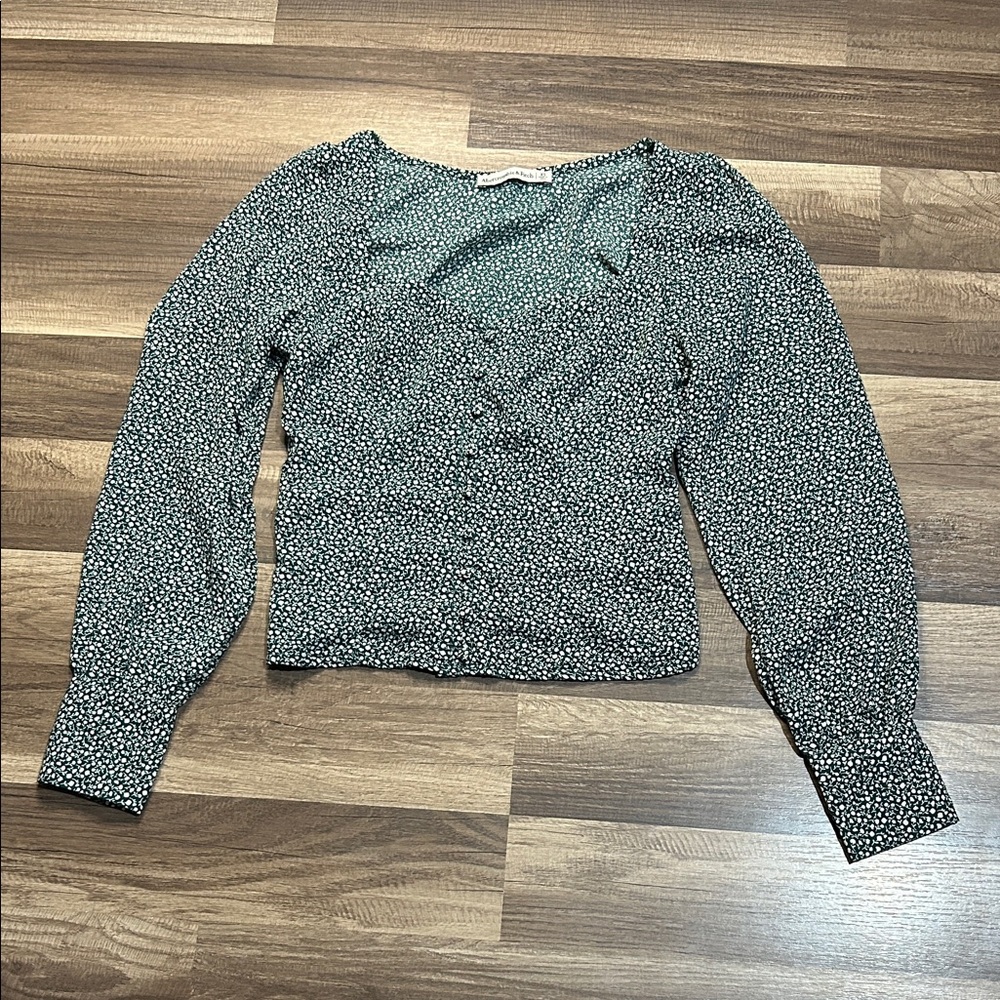 Abercrombie & Fitch Green and White Floral Blouse